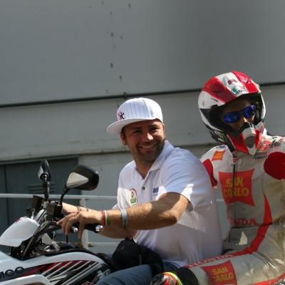 Mirco Acquarelli sul quad con Marco Simencelli